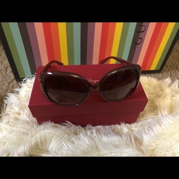 NWT Salvatore Ferragamo Shades๐๐๐๐๐ - Picture 6 of 7